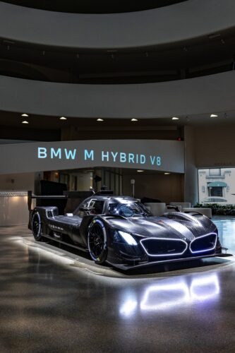 BMW M Hybrid V8 
