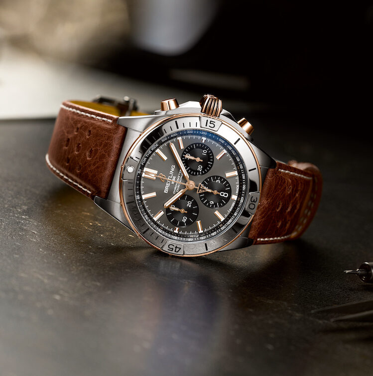 Breitling Chronomat B01 42 Triumph