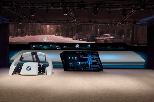 BMW Panoramic iDrive 