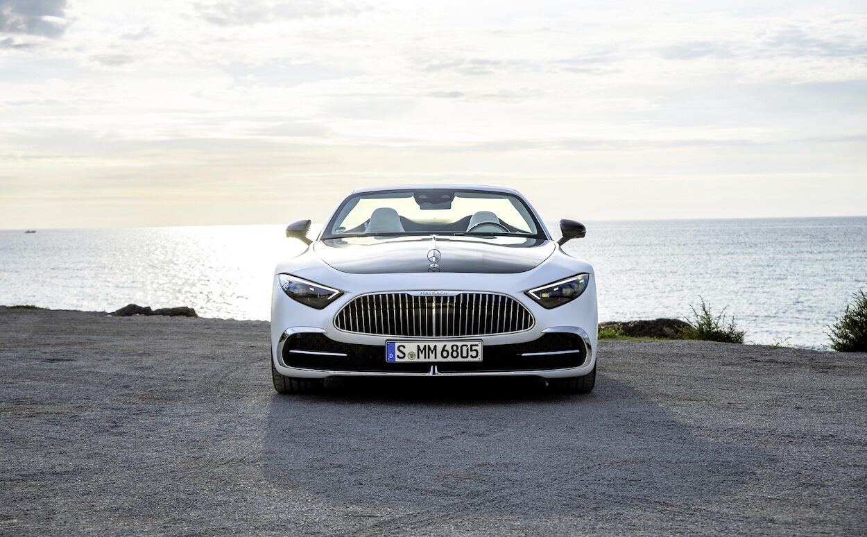 Front Bild des Maybach Muster Foto des Mercedes-Maybach SL 680 Monogram Series Design