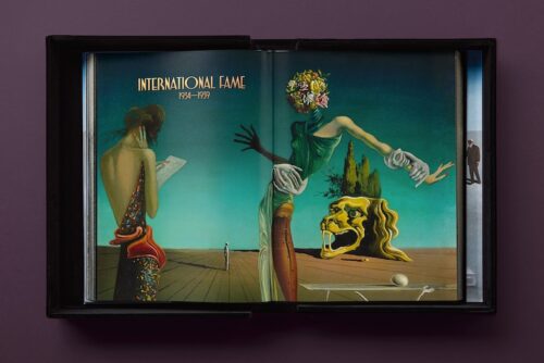 Doppelseite Buchband Salvador Dalí im Sumo_format von TASCHEN 