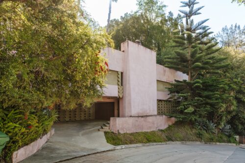 David Lynch House Hollywood Hills on Senalda Road – Beverly Johnson House by Lloyd Wright, Mid-Century Modern architecture, film location, compound for sale