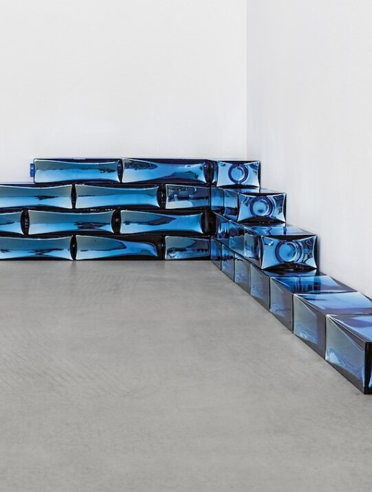 Glass Artwork "Overserved" by artist Pae White, for exhibition "Future Horizons – Design for a Complex World" in Munich