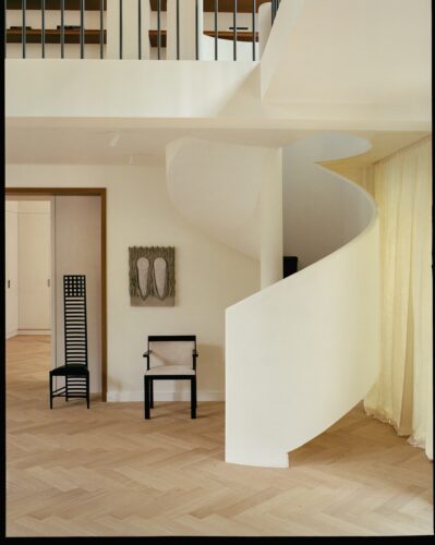 Villa N in Paris by architect and interior designer Katja Pargger with modern and contemporary artworks by Clément Borderie, Ciprian Tocu, Xolo Cuintle, Zuzanna Czebatul