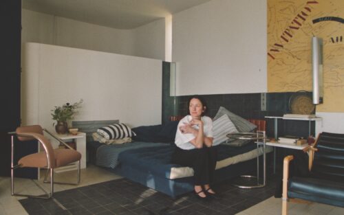 Villa E.1027 von Eileen Gray in Roquebrune-Cap-Martin, ikonisches Beispiel moderner Architektur und Symbol weiblicher Selbstbestimmung im Design.