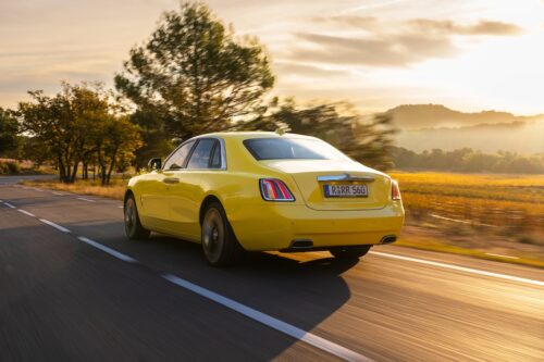 Rolls-Royce Ghost in colour yellow 