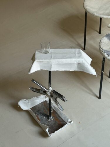 Speed Dating,  Künstler Lukas Gschwandtner: Ausstellung bei Radio Athènes