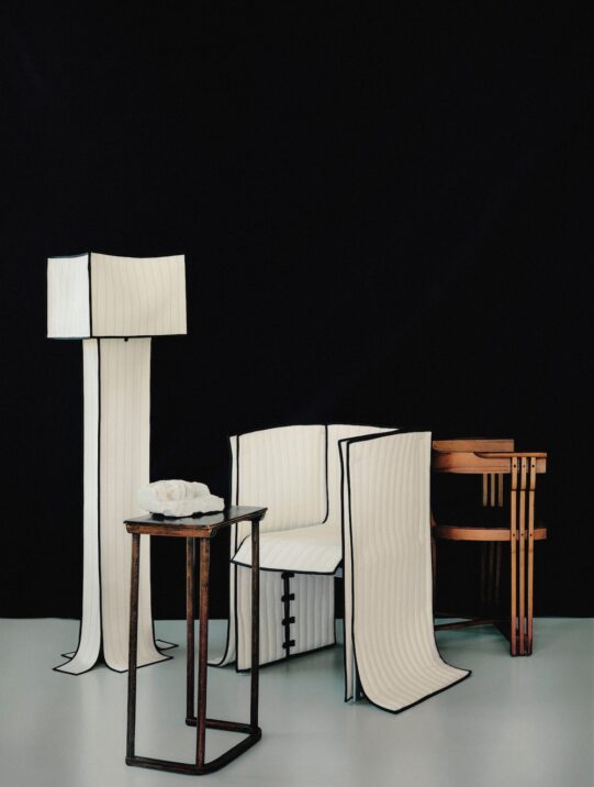 Intallation view of new copenhagen gallery Innenkreis, with exhibition titled »Raiments« by artist Laerke Ryom