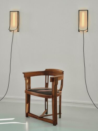 Intallation view of new copenhagen gallery Innenkreis, with exhibition titled »Raiments« by artist Laerke Ryom