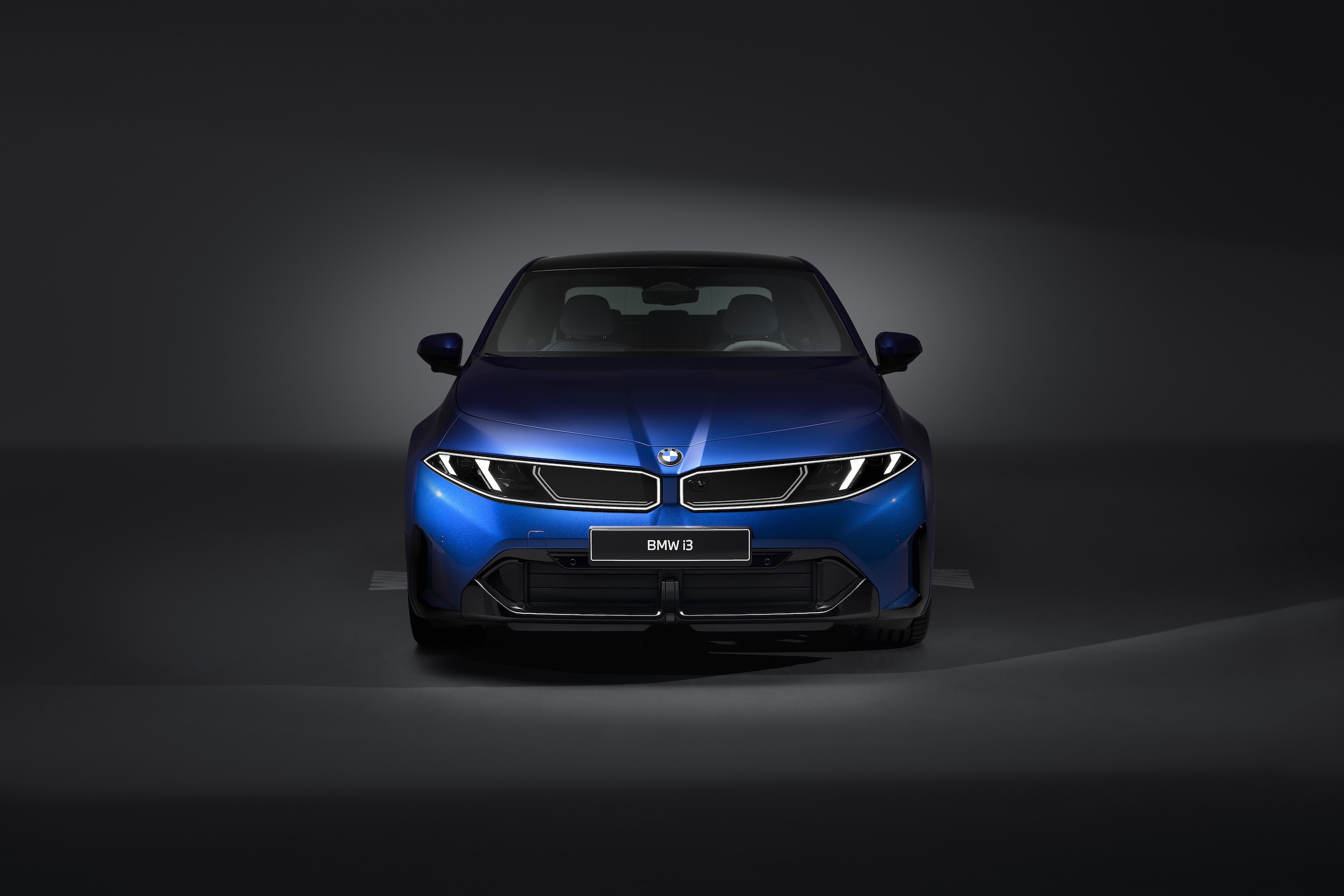 Front view of the New BMW i3 Neue Klasse exterior design