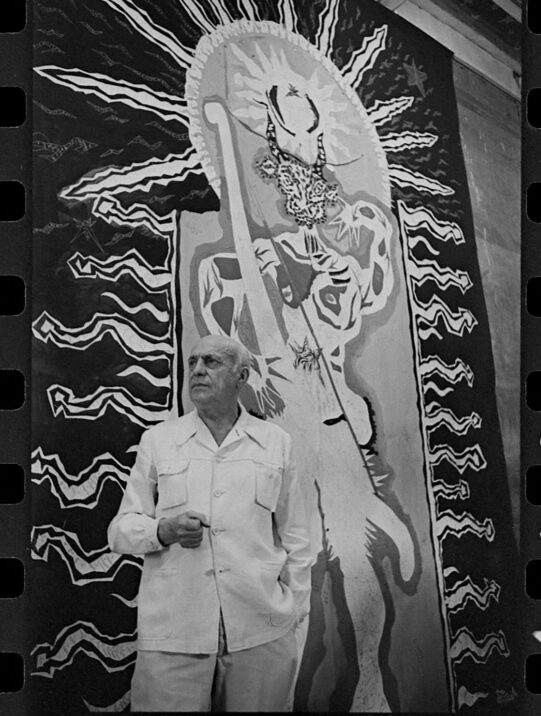 Portrait des französischen Textilkünstlers Jean Lurçat