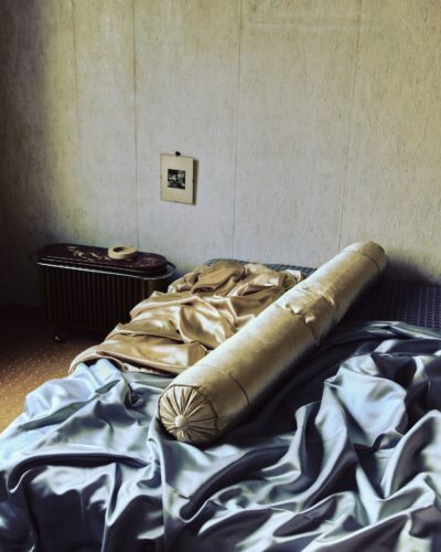 »Four Corners«; styling and curation by Maxime Chaiblaine